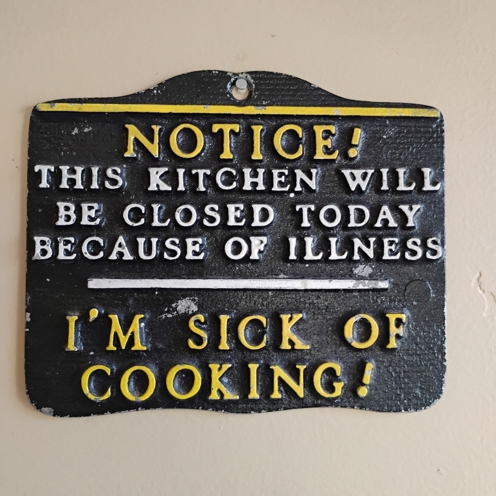 Vintage Funny Saying Cast Iron Trivet Wall Hanging. 4x5" S